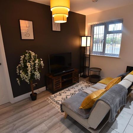 Exclusive!! Newly Refurbished Speedwell Apartment Near Bristol City Centre, Easton, Speedwell, Sleeps Up To 3 Guests Luaran gambar