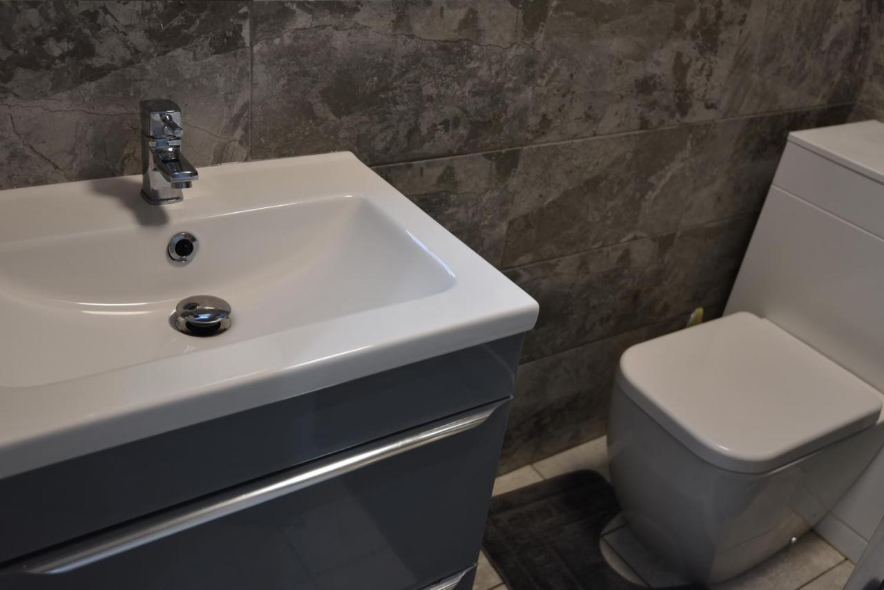 Exclusive!! Newly Refurbished Speedwell Apartment Near Bristol City Centre, Easton, Speedwell, Sleeps Up To 3 Guests Luaran gambar